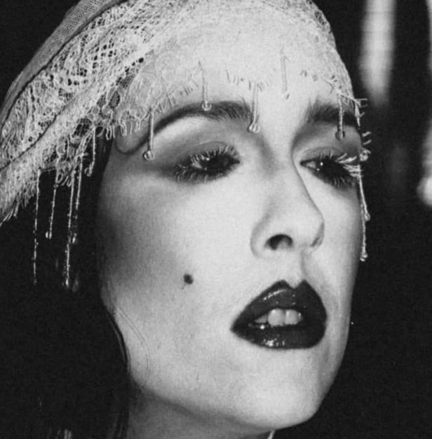 Allie X