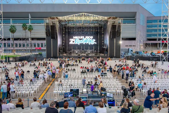 Live Sur Stadium Cartuja (Explanada Exterior)