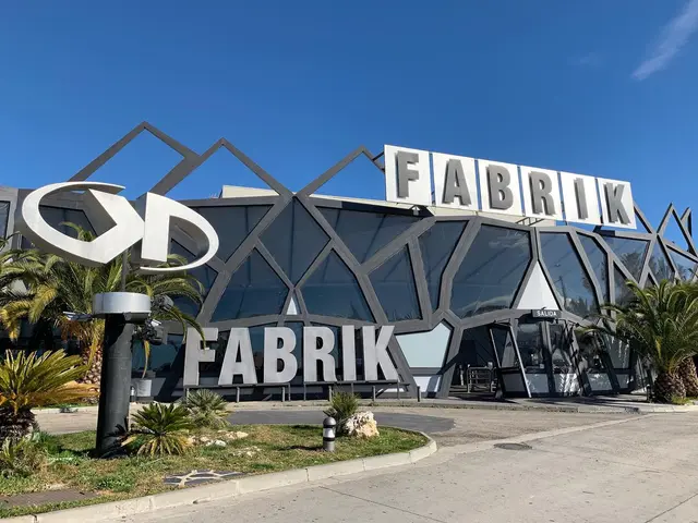 Fabrik