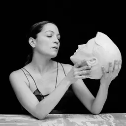Natalia Lafourcade's profile