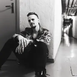 Erik Grönwall's profile